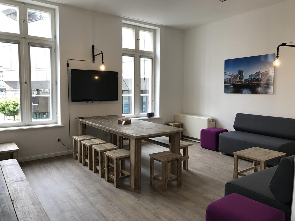 Gaestezimmer An Der Elbphilharmonie Contactless Check In Apartment Hamburg Exterior photo